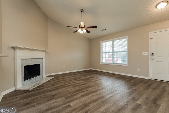 Building Photo - 45 Weldon Pl