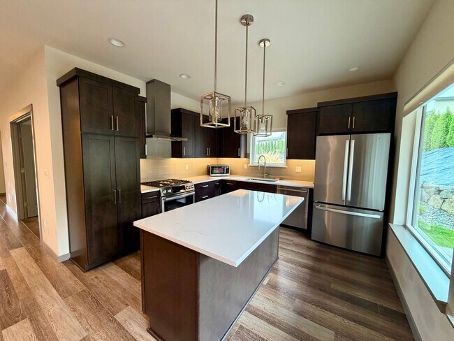 Building Photo - 4503 Tayhill Wy