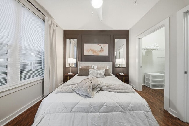 Foto del edificio - 1700 W Cleveland St