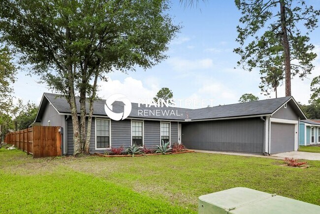Foto del edificio - 3 Bedroom Pet-Friendly Home in Jacksonville, FL with Main Street Renewal