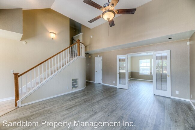 Foto del edificio - 4 br, 2.5 bath House - 5332 E 92nd St