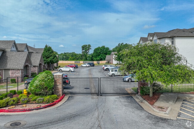 Gated Community - Highland Crossing Apartments
