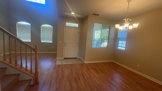 Photo - 3548 Santa Maria, Merced, Available now! House