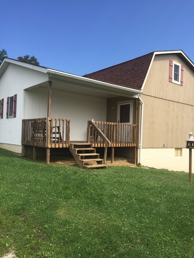 134 Second Amendment Dr, Moundsville, WV 26041 House Rental in