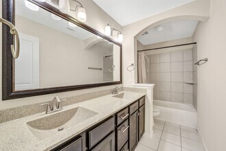 Building Photo - 28514 Jacob Bend Dr