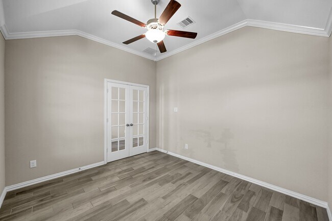 Building Photo - 2372 Old Stone Dr