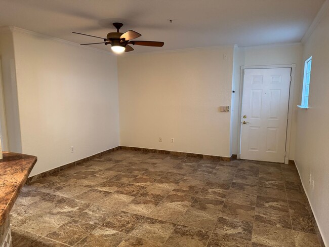 Building Photo - Beach Life Awaits! Ground Floor 2/2 condo ...