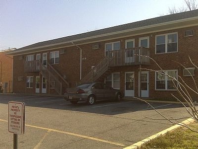 Primary Photo - 1409 Goff St