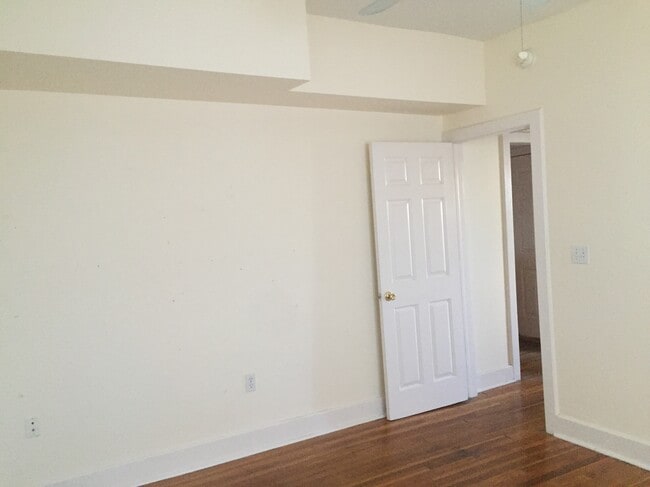 Bedroom - 1218 S Elgin Ave