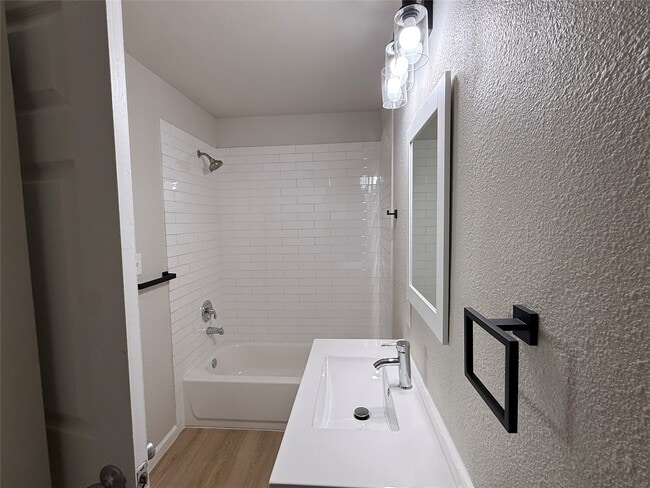 Building Photo - 7427 Avenue I