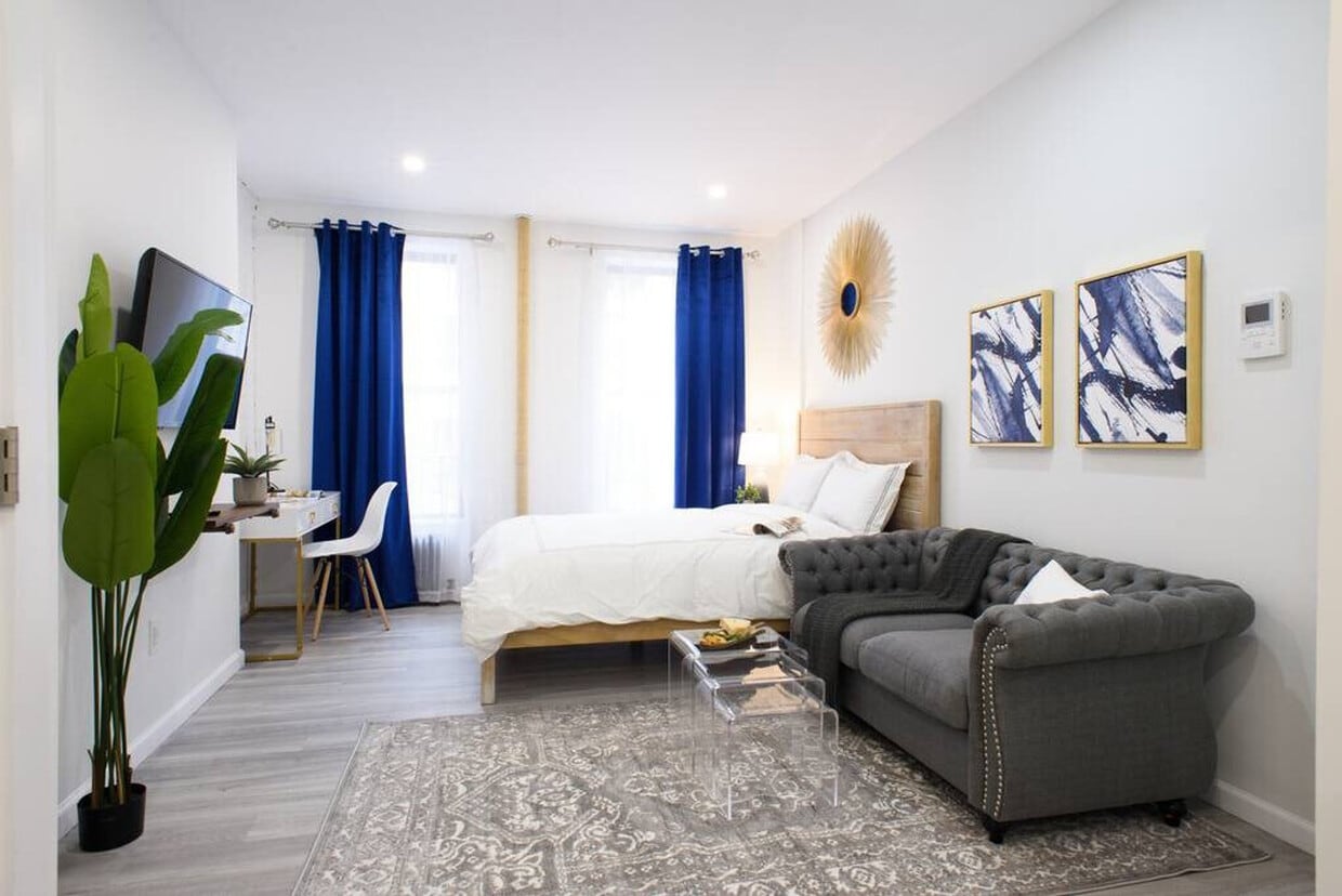 Foto principal - 240e E 75th St