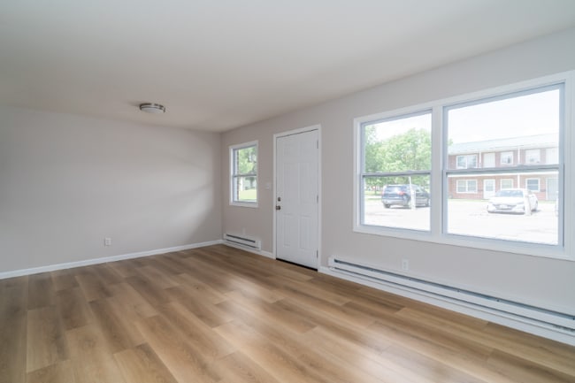 Building Photo - 1108 N 39th St
