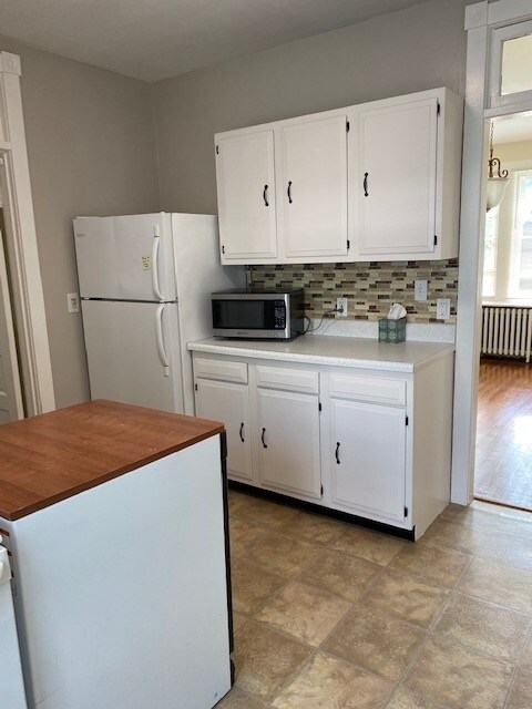 Building Photo - Charming 3 bedroom near Prices Corner