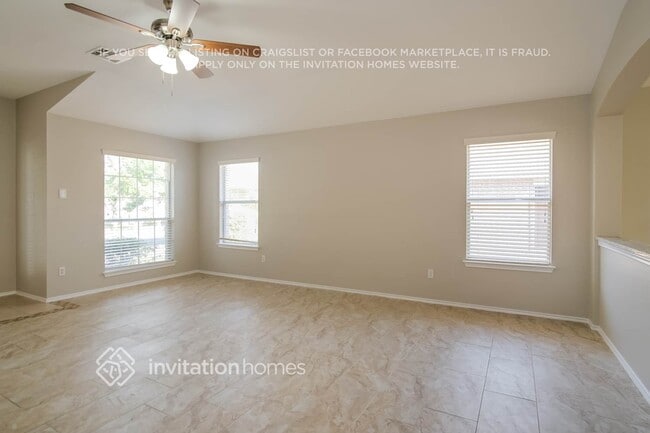 Building Photo - 2419 Pearson Way