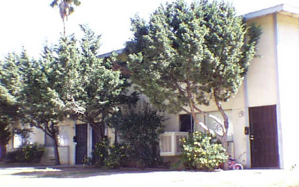 Foto principal - 1132 E Central Ave