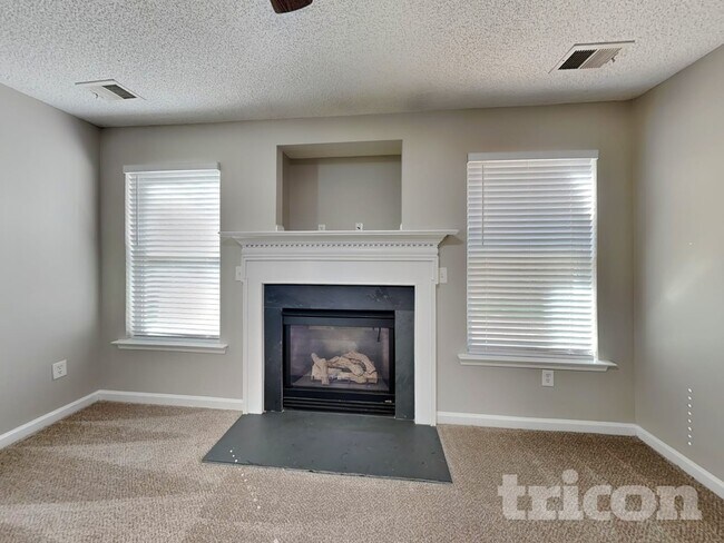 Foto del edificio - 111 Darbys Run Way