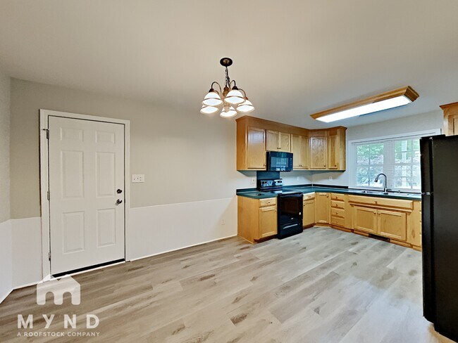 Building Photo - 618 Kilbart Ct