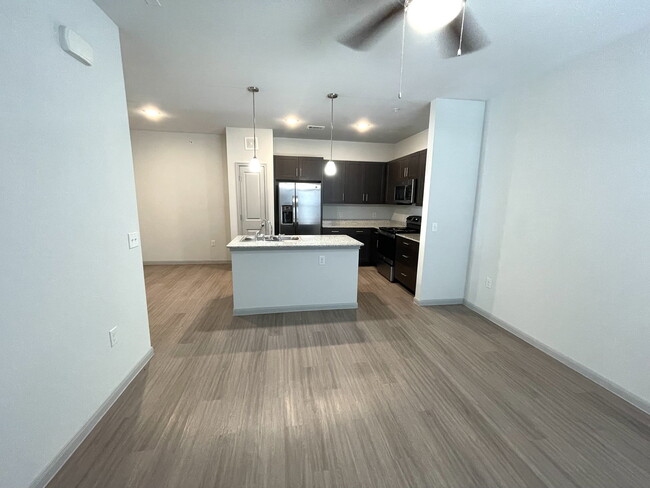 Foto del edificio - 948 Farm to Market Road 2001 Apt #3117, Bu...