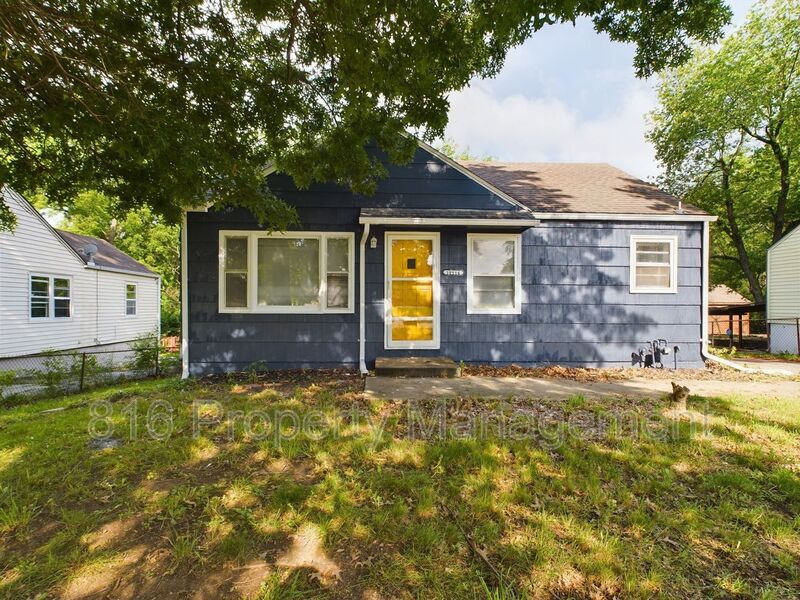 Foto principal - 11114 Bennington Ave