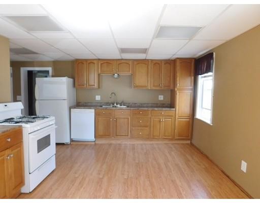Building Photo - 319 Tremont St