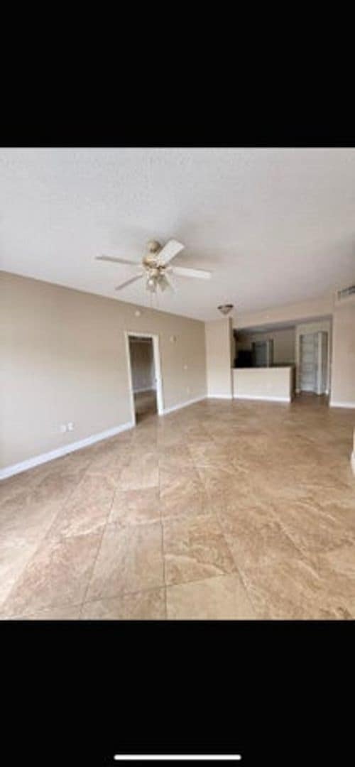 Photo - 2916 Tuscany Ct House