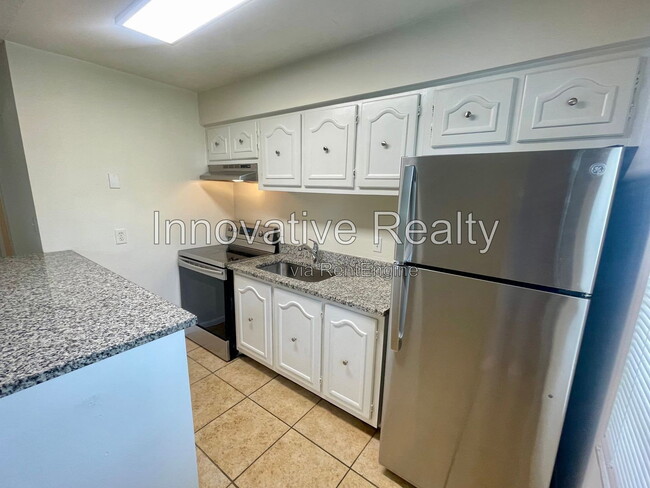 Building Photo - 5232 Davisson Ave