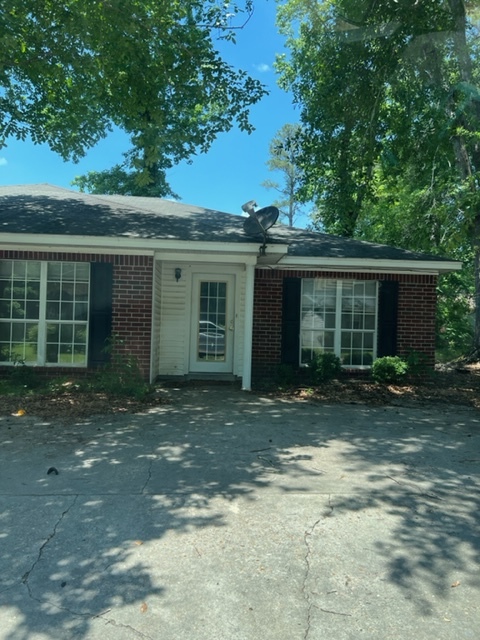 Primary Photo - 3208 Sutton Dr