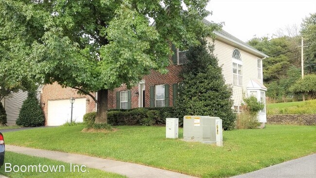 Building Photo - 4 br, 3.5 bath House - 9516 Bridgewater Co...