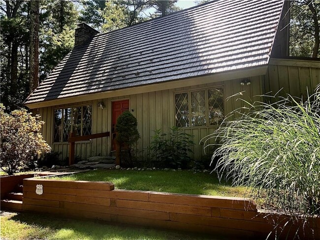 Foto del edificio - 310 Old Coach Rd