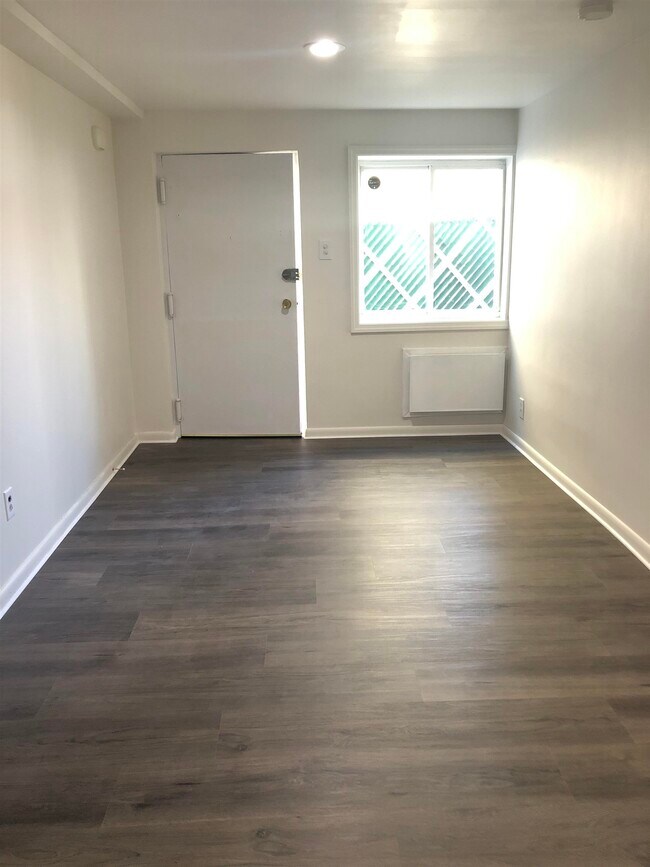 Foto del edificio - 6021 Adams St