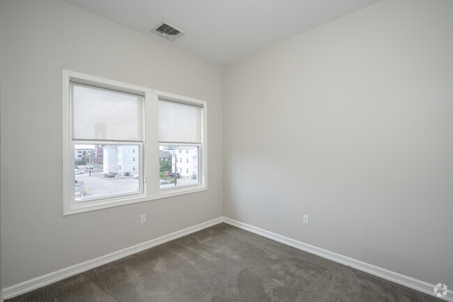 1BR, 1BA - 550SF - Bedroom - The Bradford