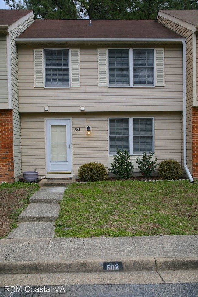 Building Photo - 502 Chanticlar Ct