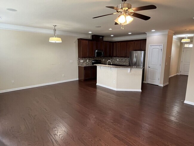 Building Photo - 3 Bedroom. 2.5 Bath Townhome near Concord ...
