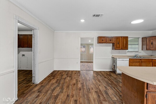 Foto del edificio - 1136 N Southland Park Dr