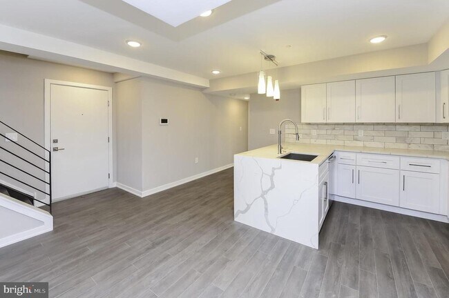 Foto del edificio - 726 N 19th St
