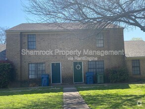 Building Photo - 913 Lancelot Cir