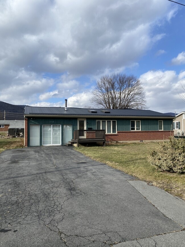 Building Photo - 1030 Georgia Ave