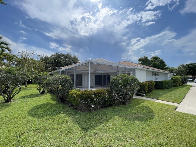 Building Photo - 6503 Geminata Oak Ct