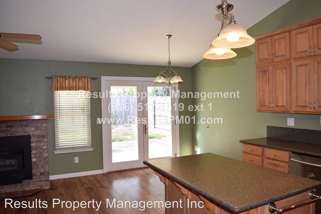 Building Photo - 4 br, 2 bath House - 1055 Haman Way