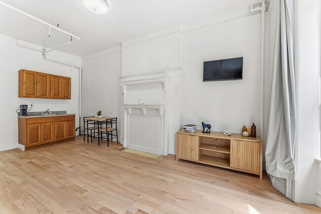 Building Photo - 527 W 162nd St