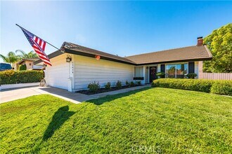 Building Photo - 23028 Canyon Lake Dr N