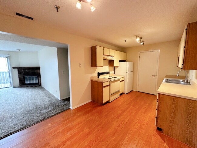 Foto del edificio - 1370 Brook St