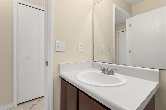 Foto del edificio - 2224 Mallard Creek Cir