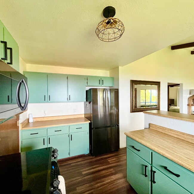 Building Photo - 45-663-663 Lehua St