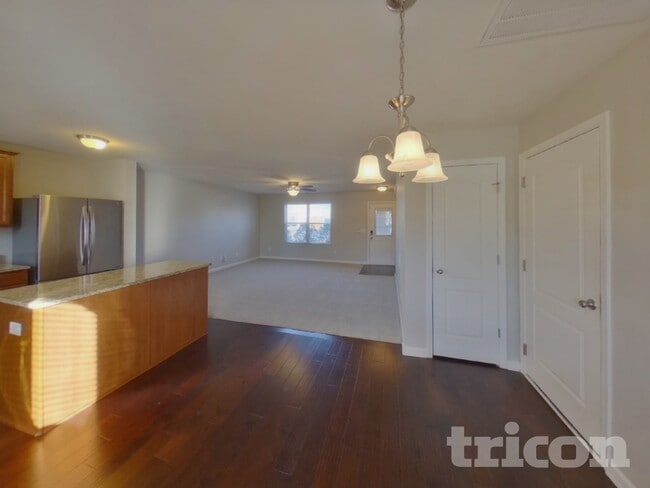 Building Photo - 3612 Pitchers Ln