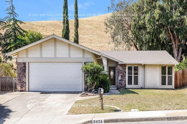 Building Photo - 2425 Grimsby Dr
