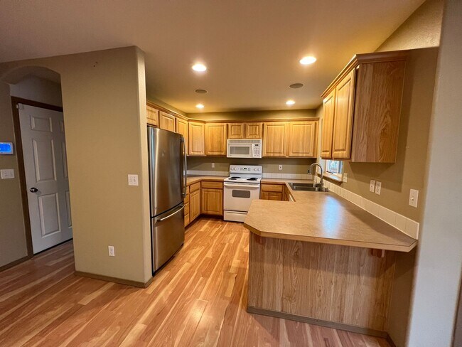 Foto del edificio - Everett Home