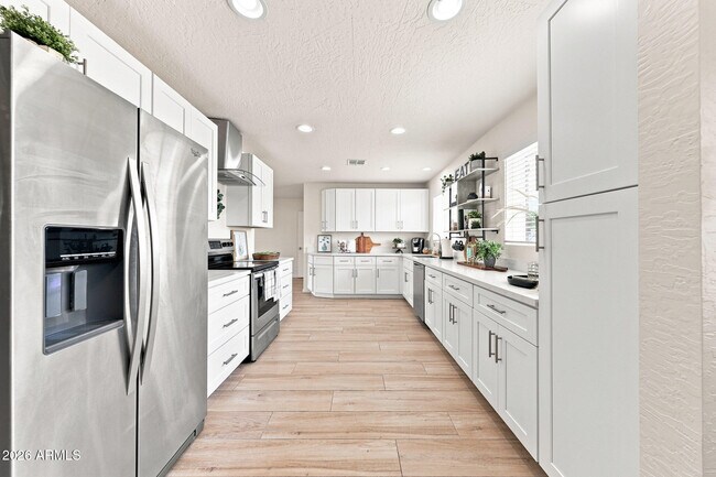 Building Photo - 4426 N 85th St