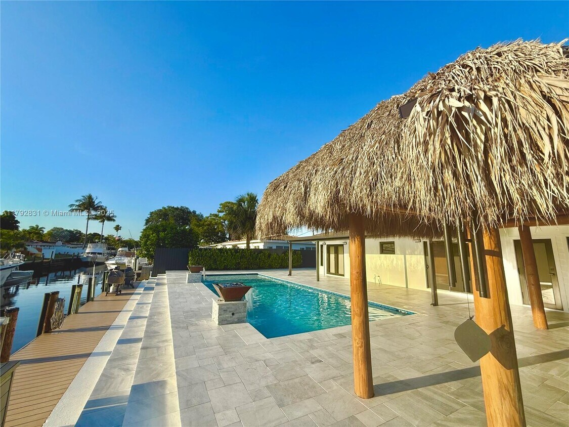 Foto principal - 1831 SW 23rd Ave