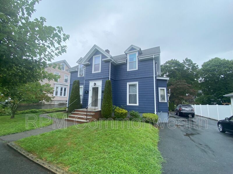 9 Auburn St Unit 1, Melrose, MA 02176 Condo for Rent in Melrose, MA